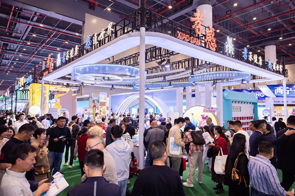 2025中部老博会在汉圆满闭幕，众商云集！与第七届世界大健康博览会同期举办-2025老博会 (1).jpg
