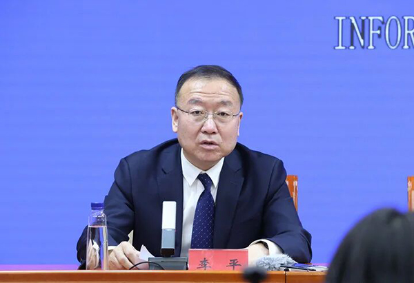 民政部养老主体培育集体采访：陕西举办三届西安老博会搭建多元平台-2026老博会 (2).jpg