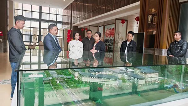 深化粤黔康养合作，全国康养企业（黔南）考察对接活动成功举办-2026广州老博会 (5).jpg