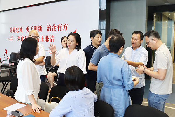 银发链・全球选品中心对接交流会（黄埔专场）顺利举行！-2026广州老博会 (1).jpg